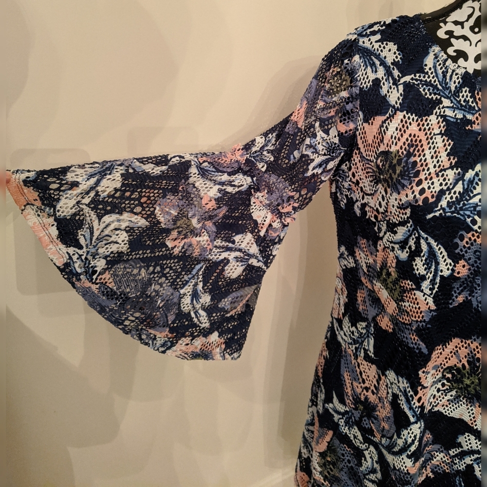 NWT Navy Blue and floral Westport dress - Picture 7 of 7